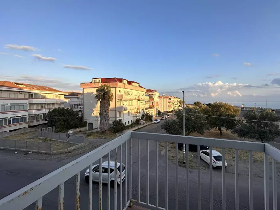 Immagine 11 di Appartamento in affitto  in Via Caprera 2 a Catanzaro