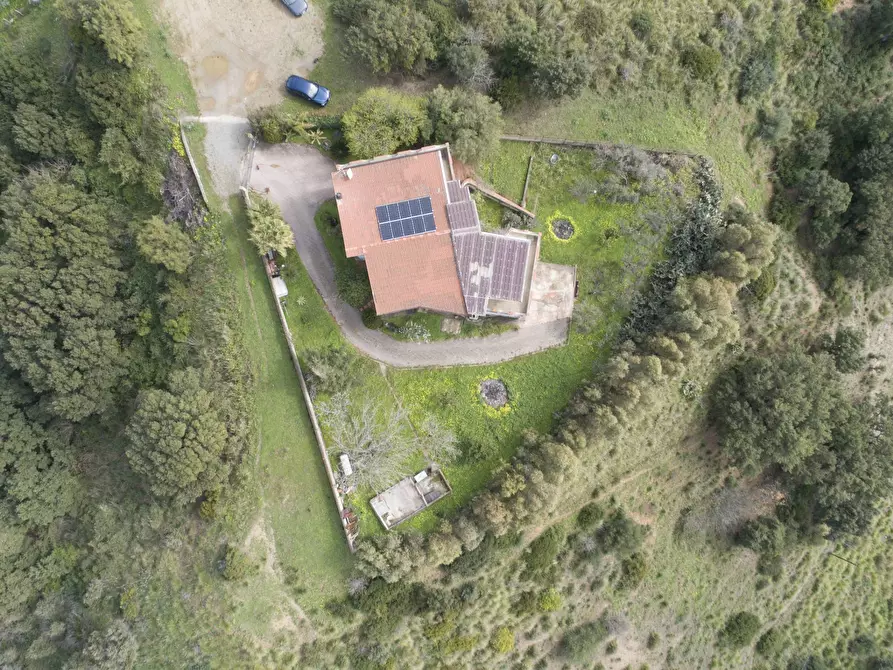 Immagine 17 di Villa in vendita  in via Guido Puccio a Catanzaro