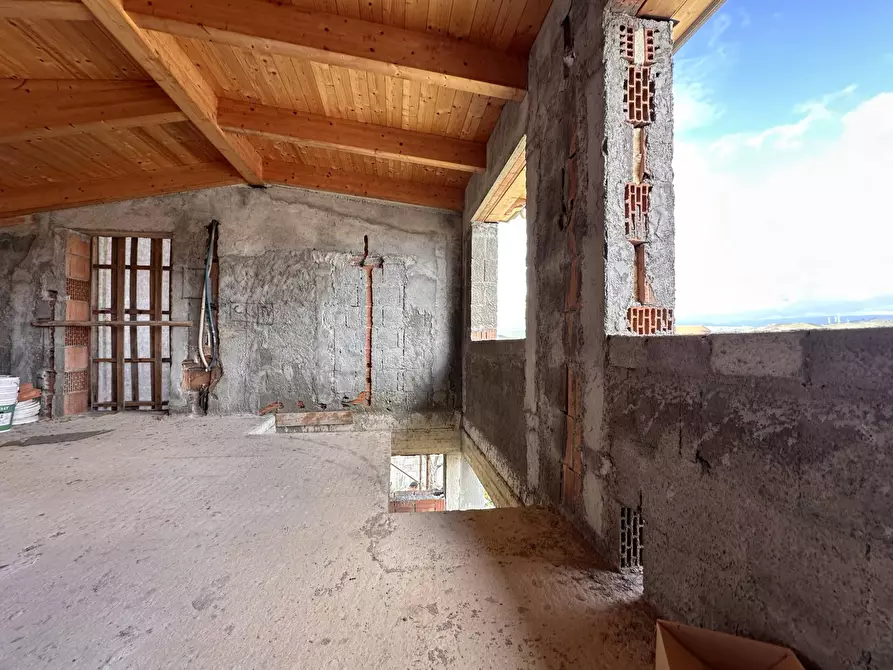 Immagine 6 di Villa in vendita  in Via Mattia Preti a Borgia