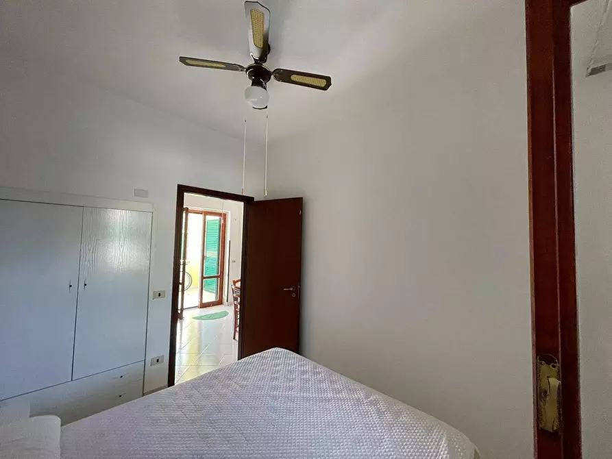 Immagine 8 di Appartamento in vendita  in Via dei Narcisi a Amaroni