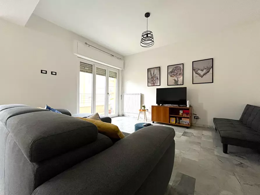 Immagine 2 di Appartamento in affitto  in via Luigi Pascali 20 a Catanzaro