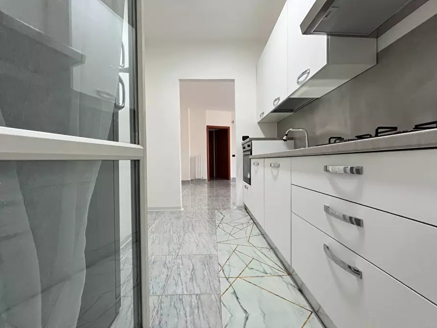 Immagine 5 di Appartamento in affitto  in Via Carlo Pisacane a Catanzaro
