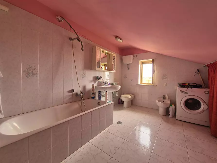 Immagine 6 di Appartamento in affitto  in via Francesco Grano 94 a Catanzaro