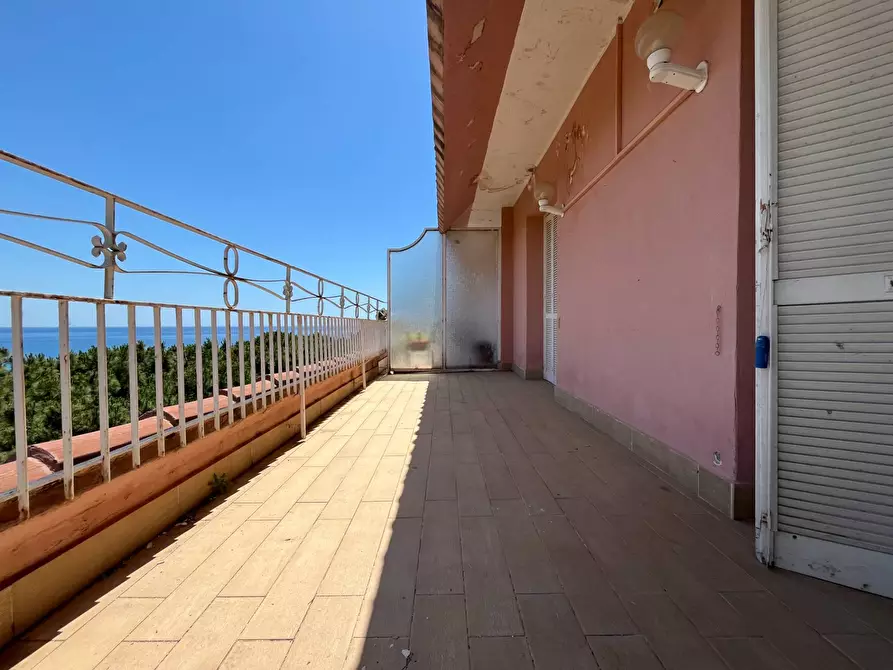 Immagine 5 di Appartamento in affitto  in Piazzale Elvira Marincola Cattaneo 49 a Catanzaro
