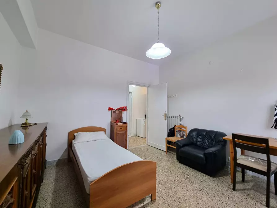 Immagine 4 di Camera in affitto  in via Sirleto a Catanzaro