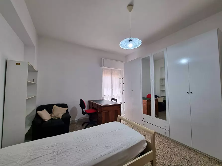 Immagine 7 di Camera in affitto  in via Sirleto a Catanzaro