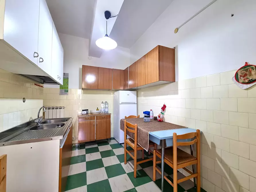 Immagine 6 di Camera in affitto  in via Sirleto a Catanzaro