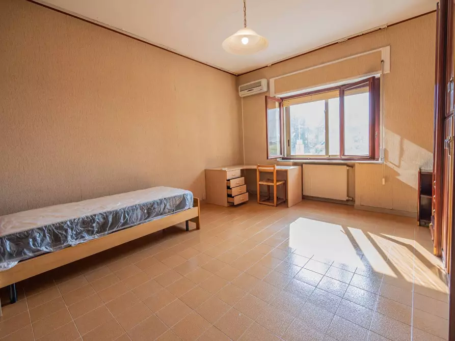 Immagine 9 di Camera in affitto  in via Anile a Catanzaro