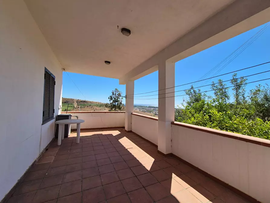 Immagine 13 di Appartamento in affitto  in Via Antonio Izzi de Falenta 11 a Catanzaro