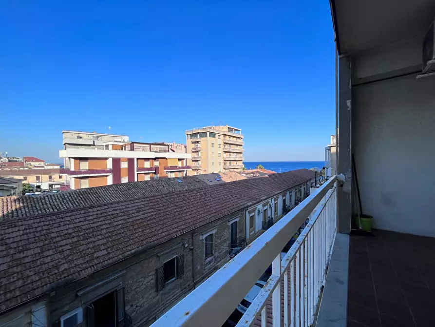 Immagine 2 di Camera in affitto  in Via Nazario Sauro 9 a Catanzaro