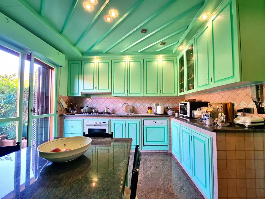 Immagine 5 di Villetta a schiera in vendita  in Via Ugo Ortona a Catanzaro