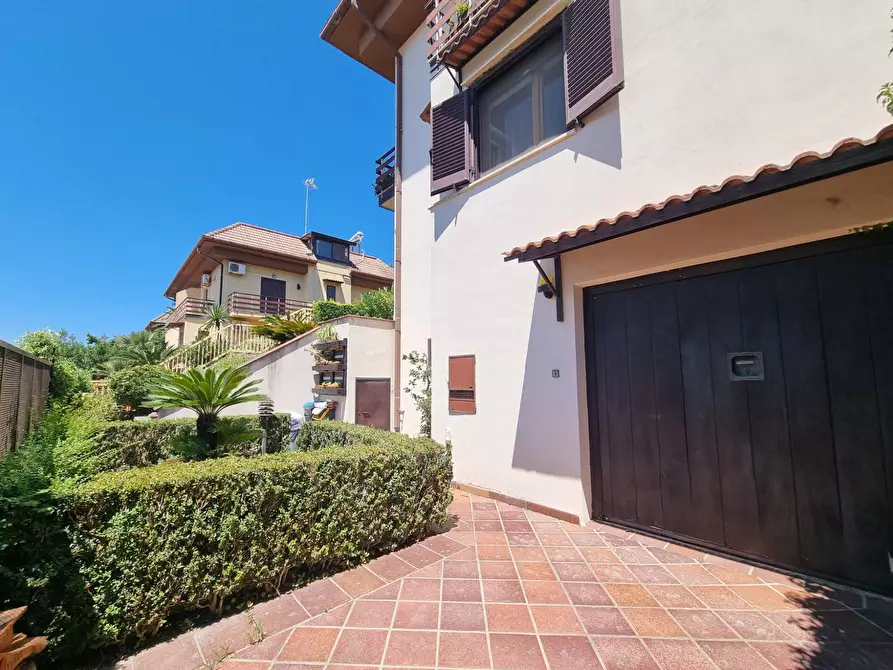 Immagine 21 di Villetta a schiera in vendita  in Via Ugo Ortona a Catanzaro