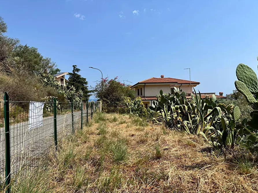 Immagine 2 di Terreno residenziale in vendita  in Via Pietro Verri a Argusto