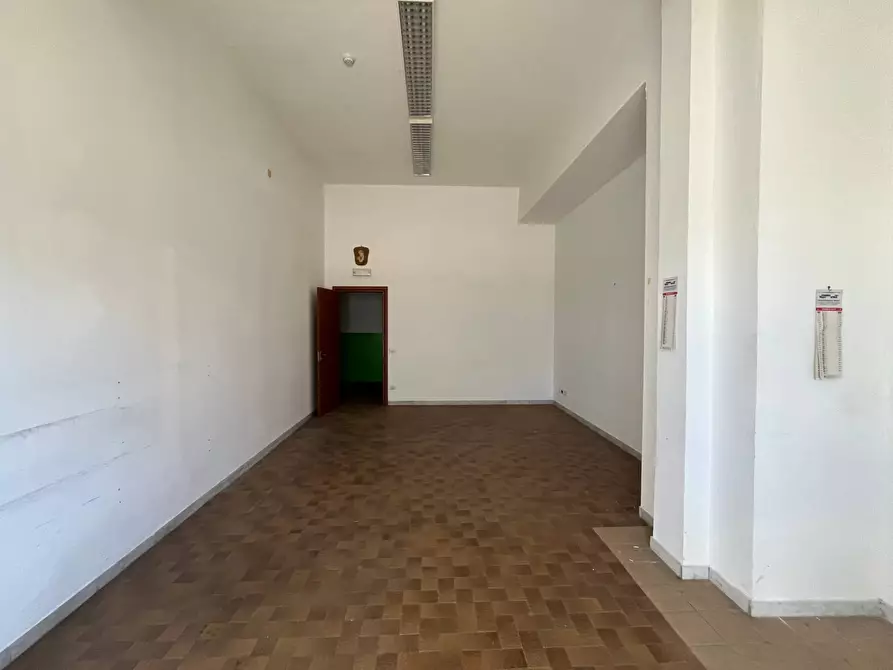 Immagine 5 di Palazzo in vendita  in viale Tommaso Campanella a Catanzaro
