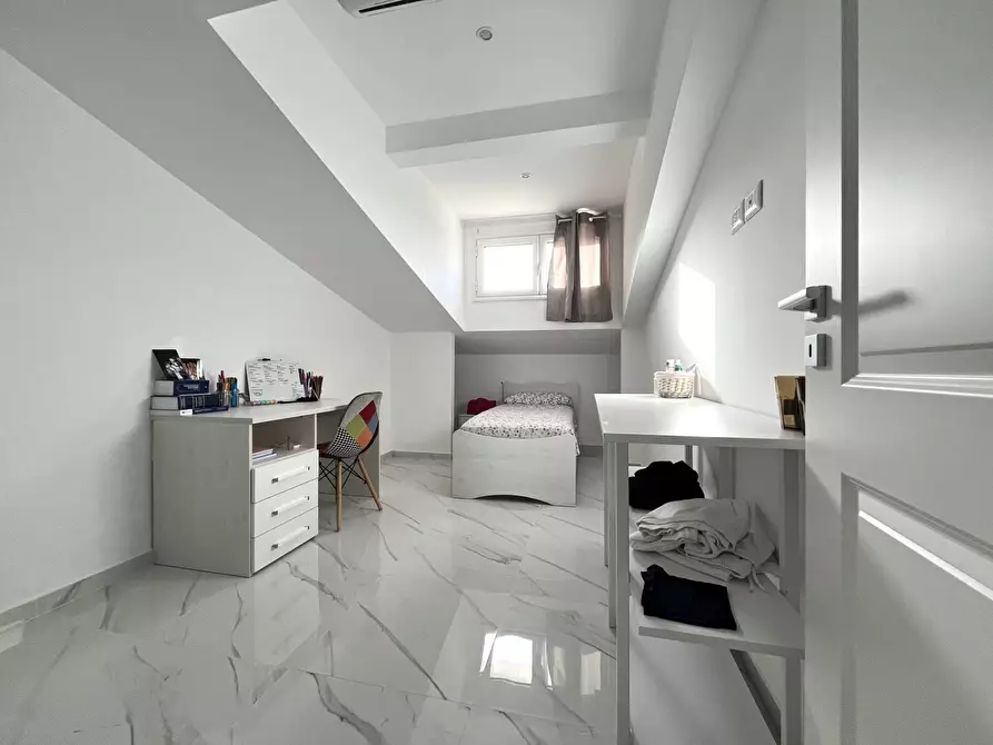 Immagine 5 di Appartamento in affitto  in Viale Crotone 210/F a Catanzaro