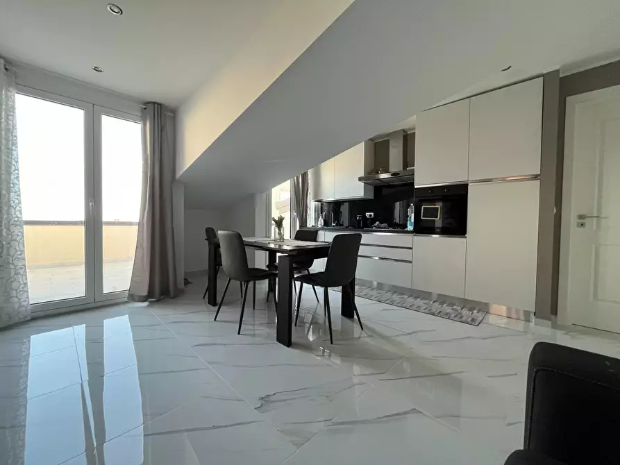 Immagine 7 di Appartamento in affitto  in Viale Crotone 210/F a Catanzaro