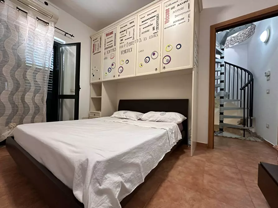 Immagine 12 di Villetta a schiera in vendita  in viale del Turismo a Amaroni