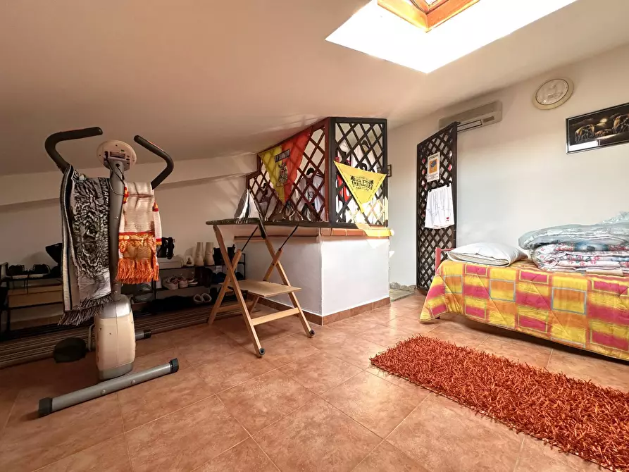 Immagine 15 di Villetta a schiera in vendita  in viale del Turismo a Amaroni