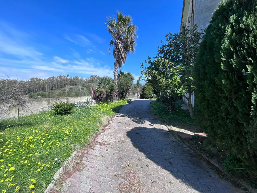 Immagine 16 di Villa in vendita  in via Guido Puccio a Catanzaro