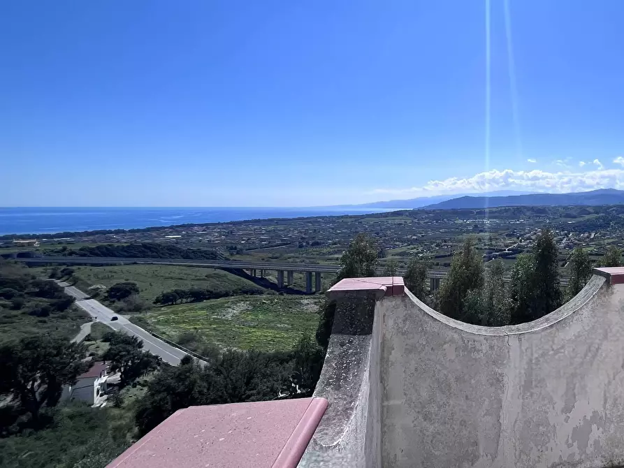 Immagine 12 di Villa in vendita  in via Guido Puccio a Catanzaro