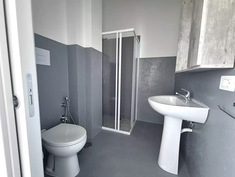 Immagine 13 di Camera in affitto  in Viale Europa 18 a Catanzaro