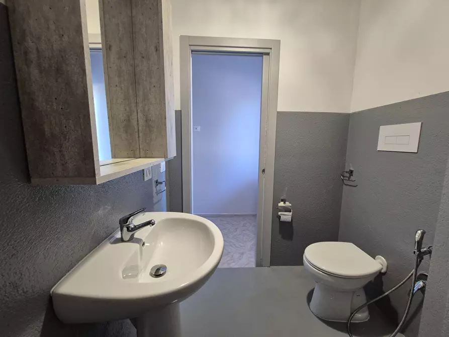 Immagine 14 di Camera in affitto  in Viale Europa 18 a Catanzaro