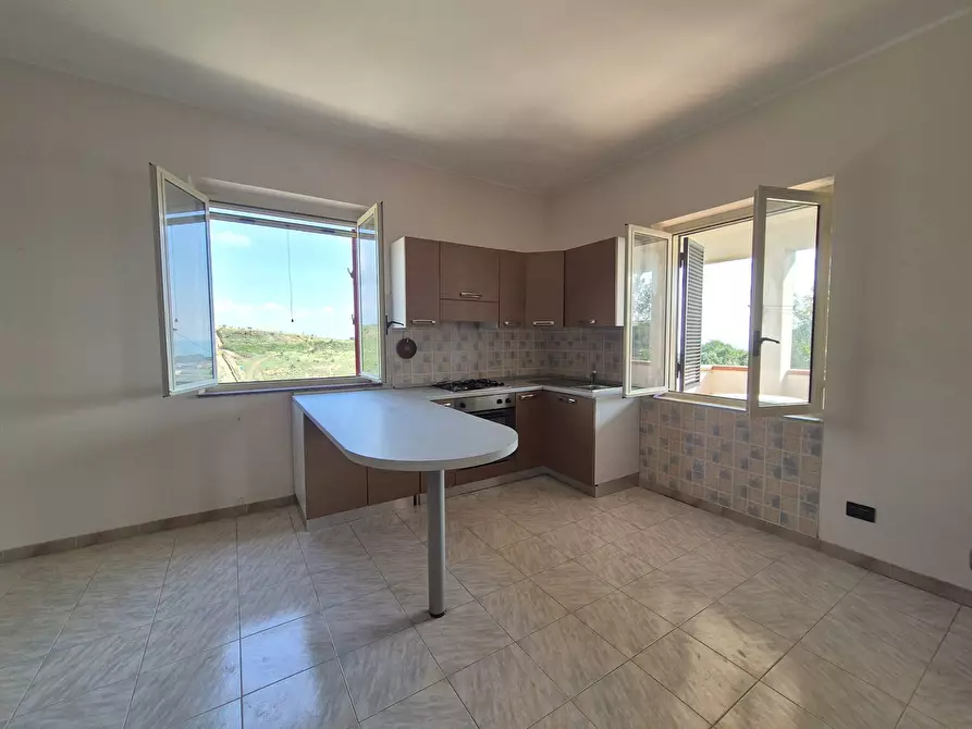 Immagine 6 di Appartamento in affitto  in Via Antonio Izzi de Falenta 11 a Catanzaro