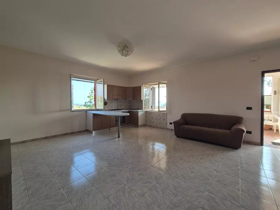 Immagine 12 di Appartamento in affitto  in Via Antonio Izzi de Falenta 11 a Catanzaro