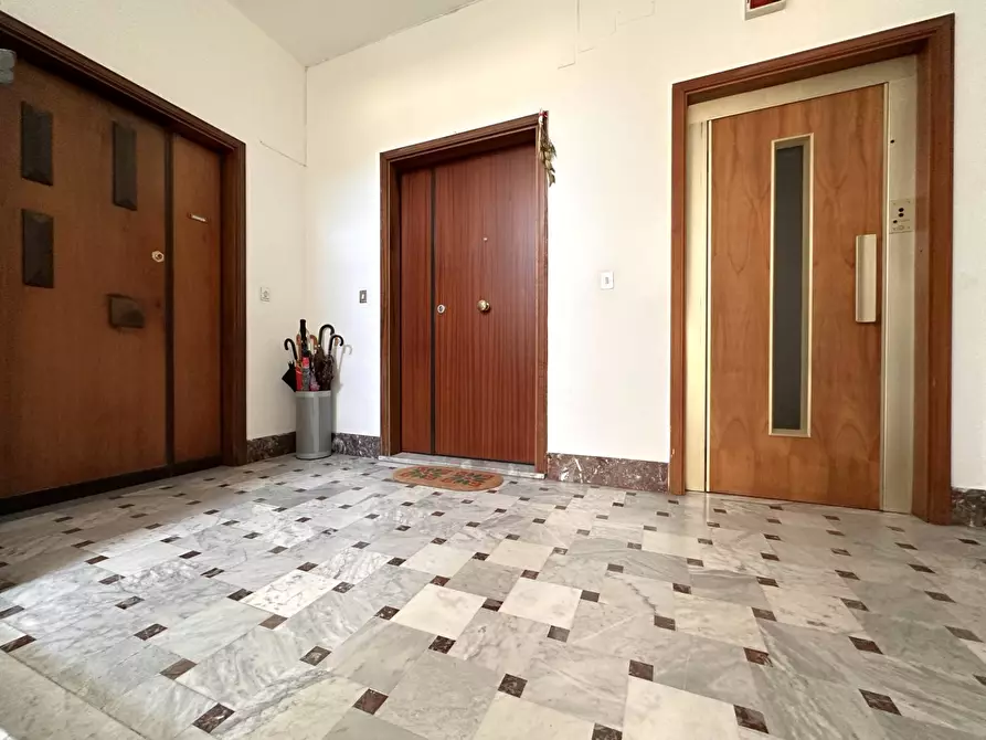 Immagine 15 di Appartamento in vendita  in Via Emilia 56 a Catanzaro