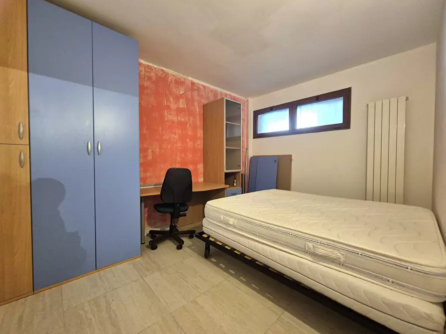 Immagine 6 di Camera in affitto  in Via dei Conti Falluc 84 a Catanzaro