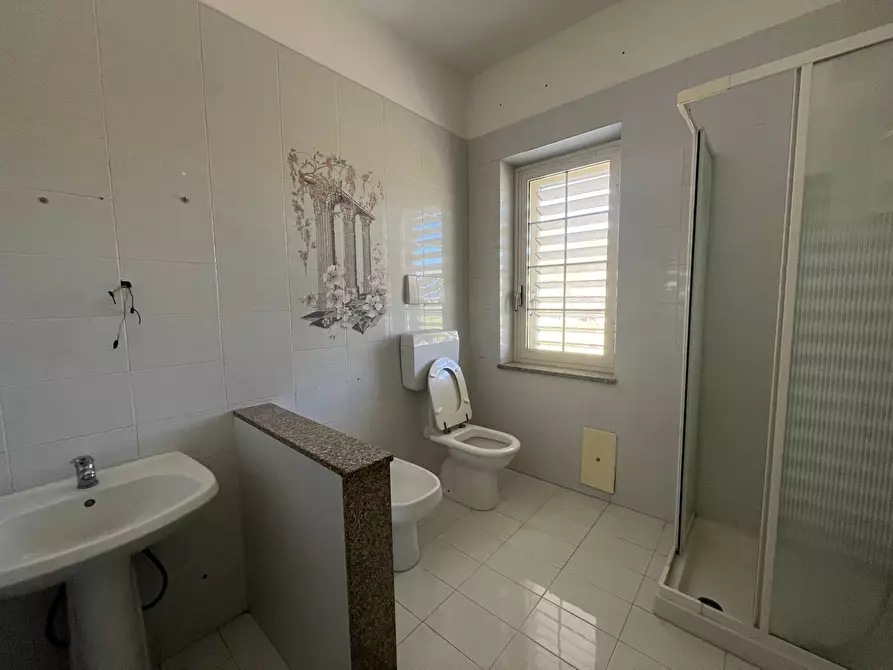 Immagine 16 di Appartamento in affitto  in Via Caduti sul Lavoro 14 a Catanzaro