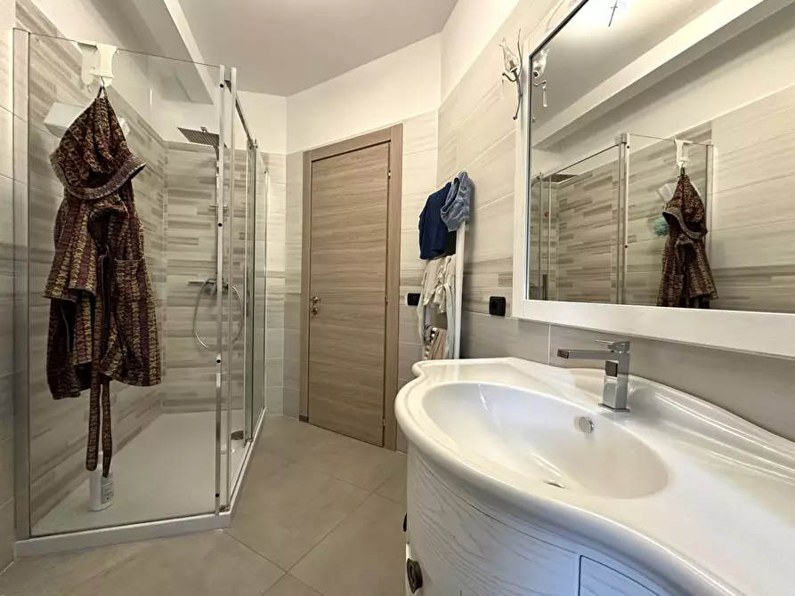 Immagine 11 di Appartamento in vendita  in Viale dei Feaci 67 a Catanzaro