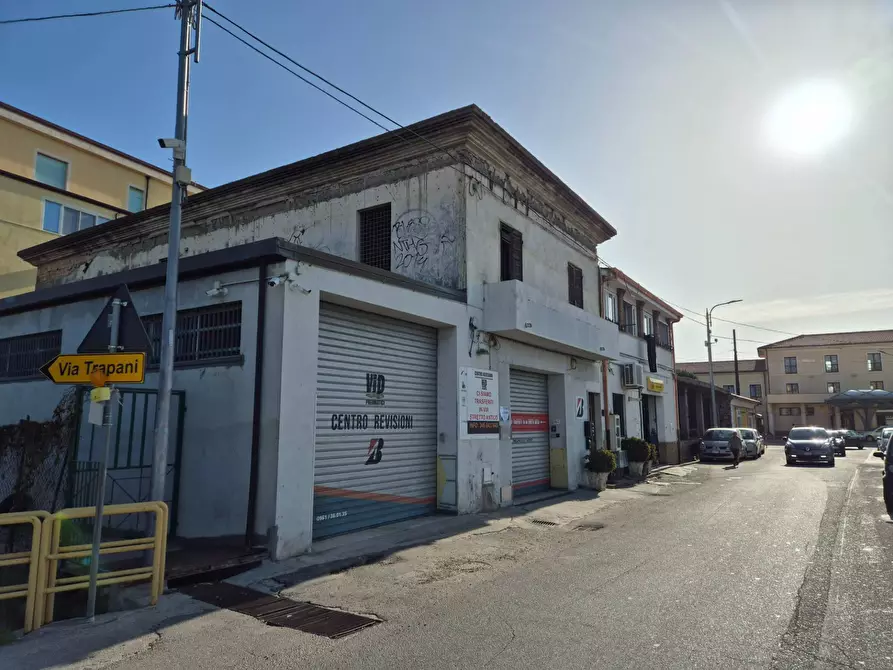 Immagine 3 di Negozio in affitto  in via nazionale 145 a Catanzaro