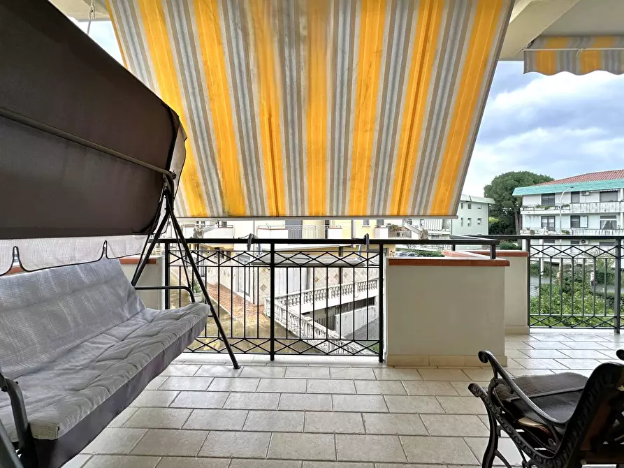 Immagine 5 di Appartamento in vendita  in Viale dei Feaci 67 a Catanzaro