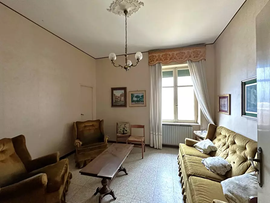 Immagine 3 di Appartamento in vendita  in Piazza Osservanza 4 a Catanzaro