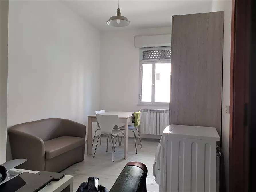 Immagine 2 di Appartamento in affitto  in via Lungomare a Catanzaro