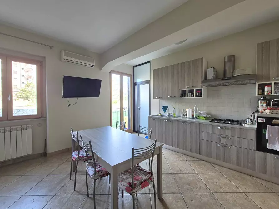 Immagine 4 di Camera in affitto  in Via Lungomare a Catanzaro