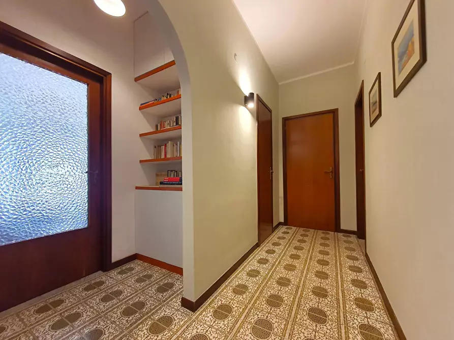 Immagine 16 di Ufficio in affitto  in via Eugenio De Riso a Catanzaro