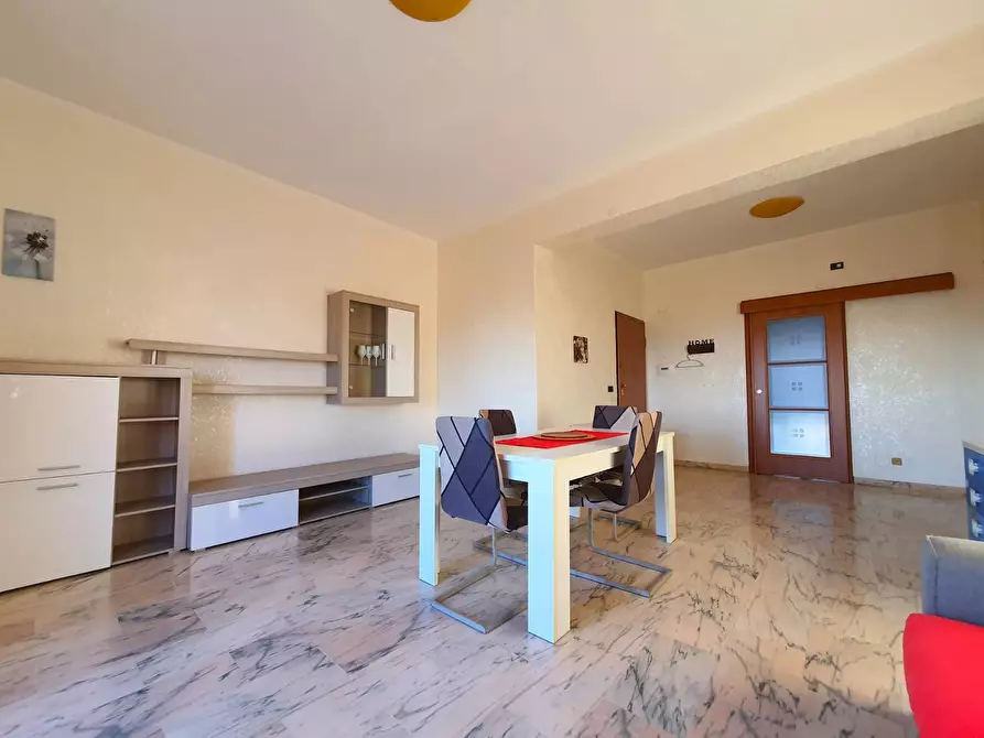 Immagine 17 di Appartamento in vendita  in viale Vincenzo De Filippis a Catanzaro