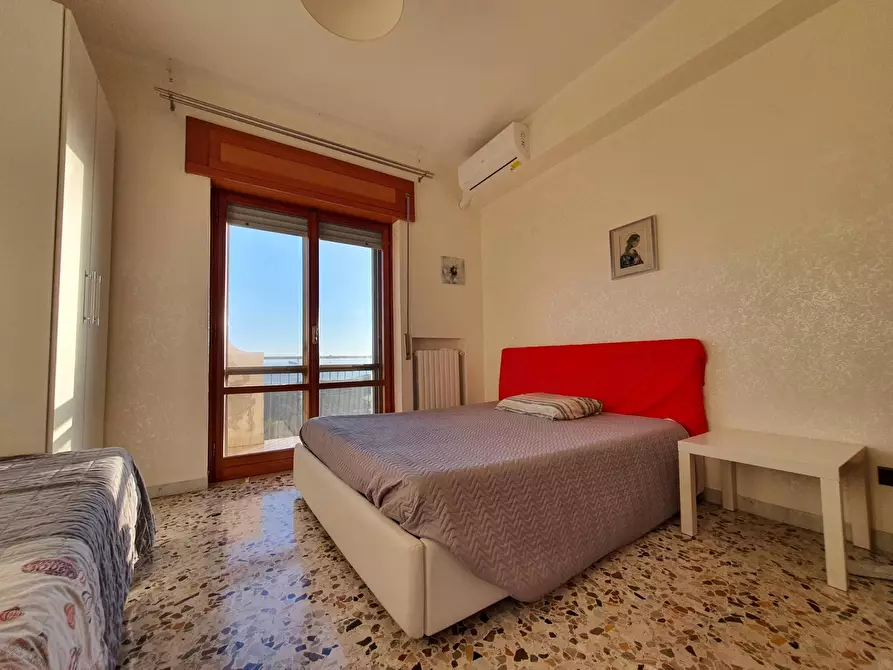 Immagine 10 di Appartamento in vendita  in viale Vincenzo De Filippis a Catanzaro