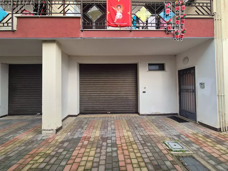 Immagine 9 di Box auto in affitto  in Traversa III viale Crotone a Catanzaro