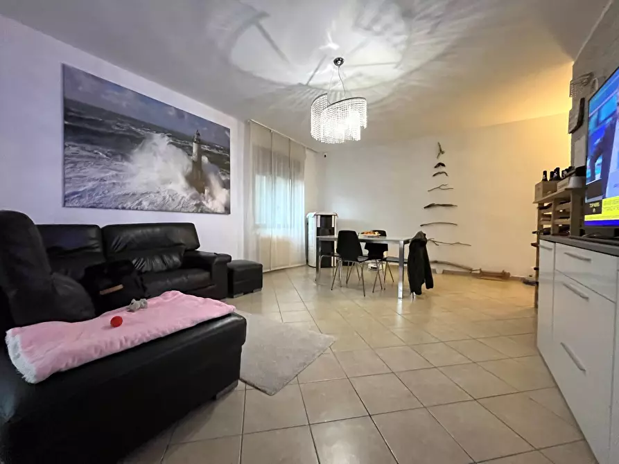 Immagine 3 di Casa indipendente in vendita  in via Martiri di Nassirya trav. I^ a Borgia