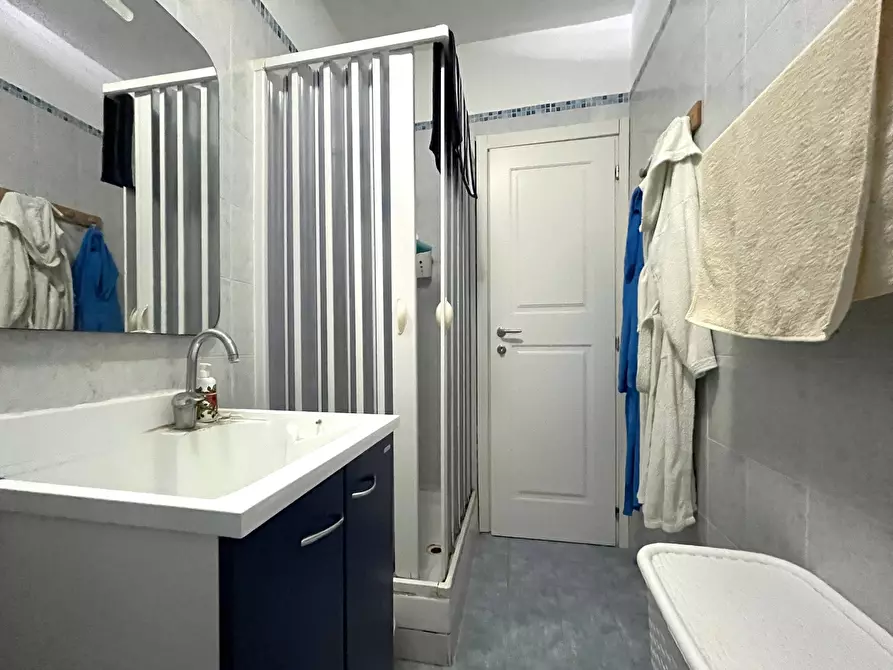 Immagine 5 di Casa indipendente in vendita  in via Martiri di Nassirya trav. I^ a Borgia