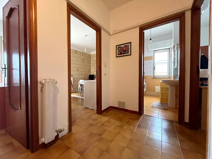 Immagine 5 di Appartamento in vendita  in Via Fiume 14 a Catanzaro