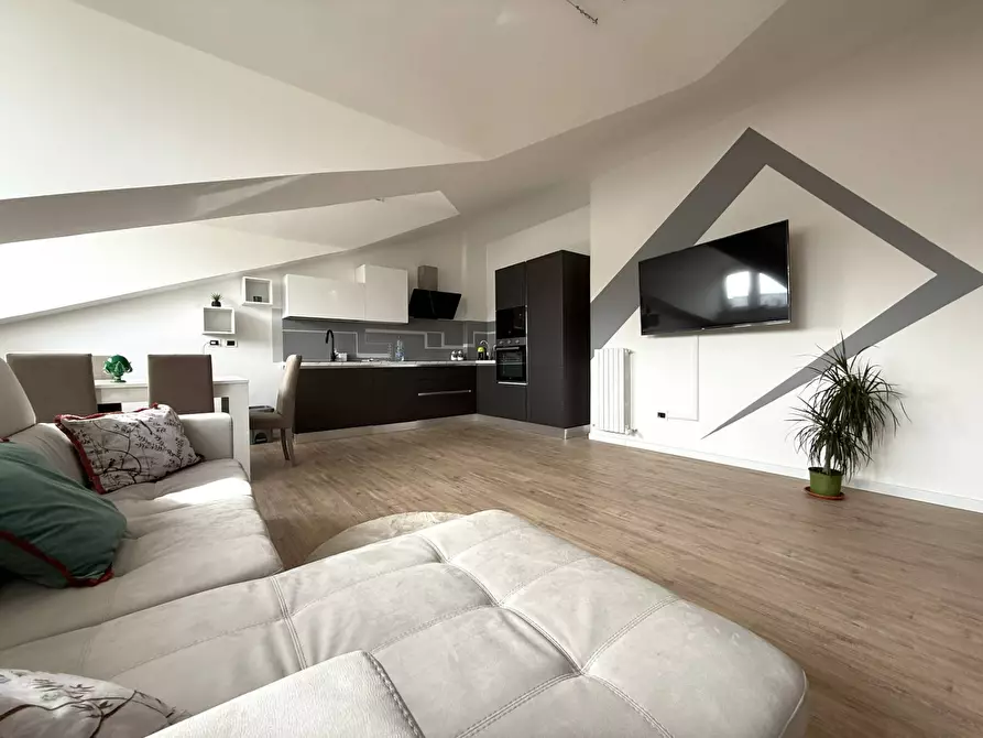 Immagine 3 di Appartamento in affitto  in Via Carlo Pisacane 22 a Catanzaro