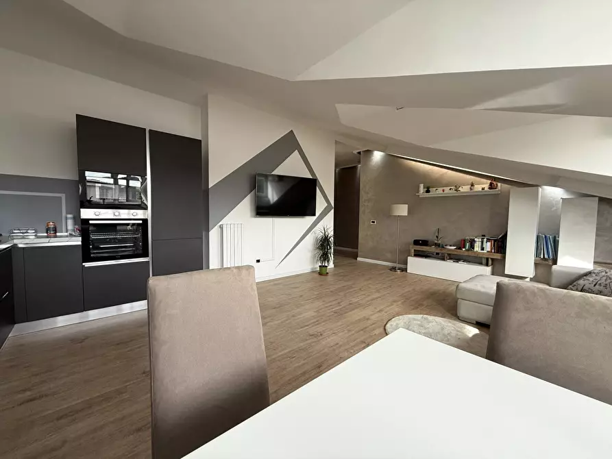 Immagine 2 di Appartamento in affitto  in Via Carlo Pisacane 22 a Catanzaro