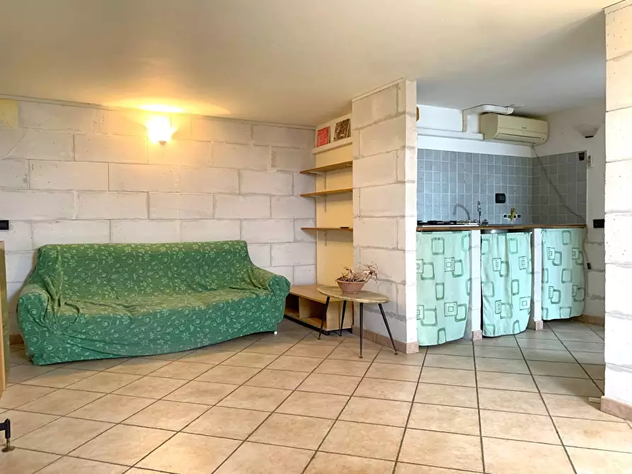 Immagine 2 di Appartamento in vendita  in Via Enrico De Seta a Catanzaro