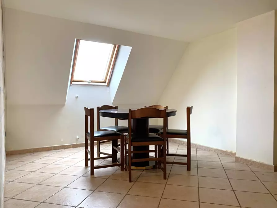 Immagine 6 di Appartamento in vendita  in Via Enrico De Seta a Catanzaro