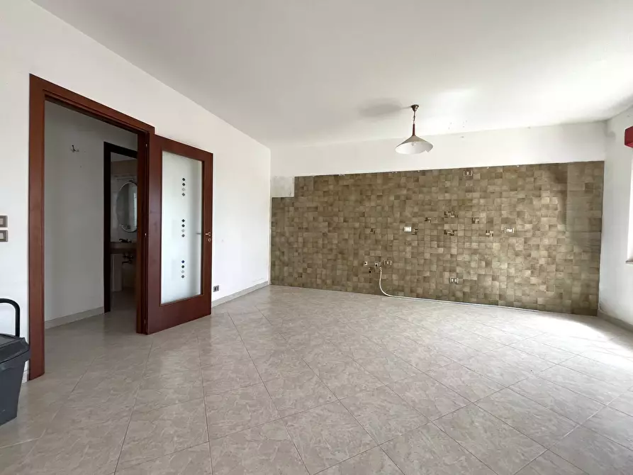 Immagine 6 di Appartamento in vendita  in Via Brigata Catanzaro 12 a Catanzaro