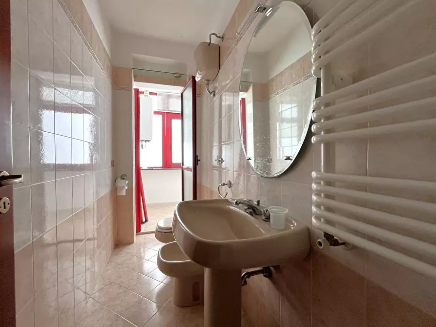 Immagine 12 di Appartamento in vendita  in Via Brigata Catanzaro 12 a Catanzaro